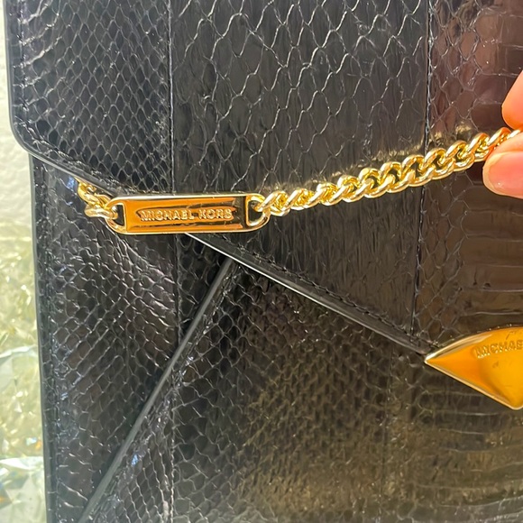 RARE, Auth MK Genuine Snake Skin envelope clutch handbag - Picture 8 of 11